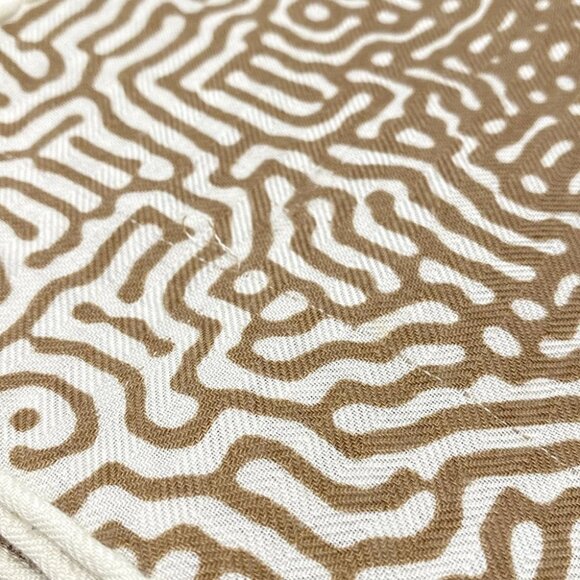 HERMES Carrejean/Shawl Carre 140 Brown Cream Cashmere Silk Scarf - Picture 2 of 6